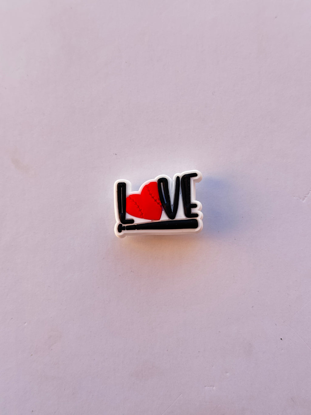 Pins pack love