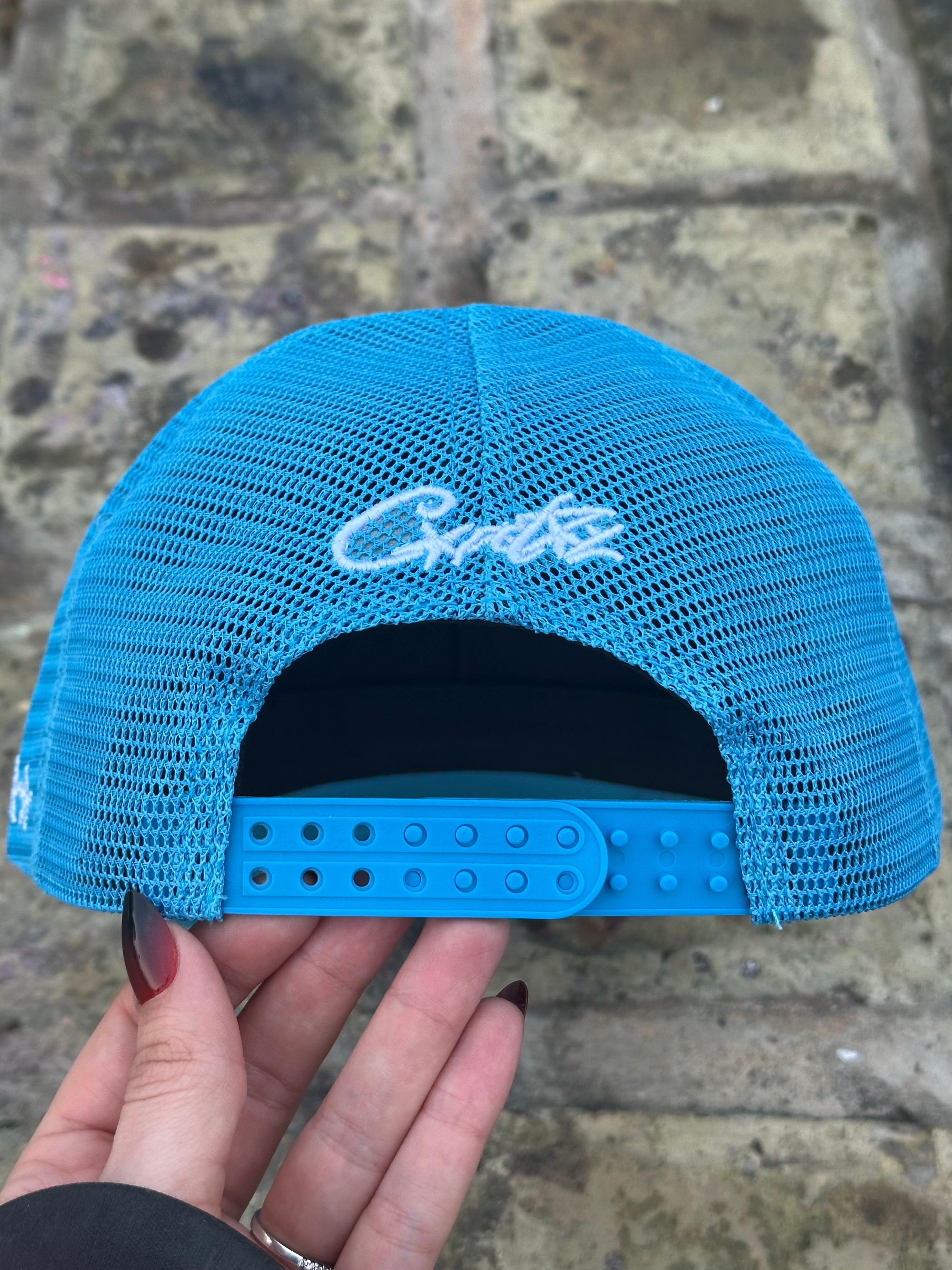 Corteiz Alcatraz Trucker Hat Baby Blue