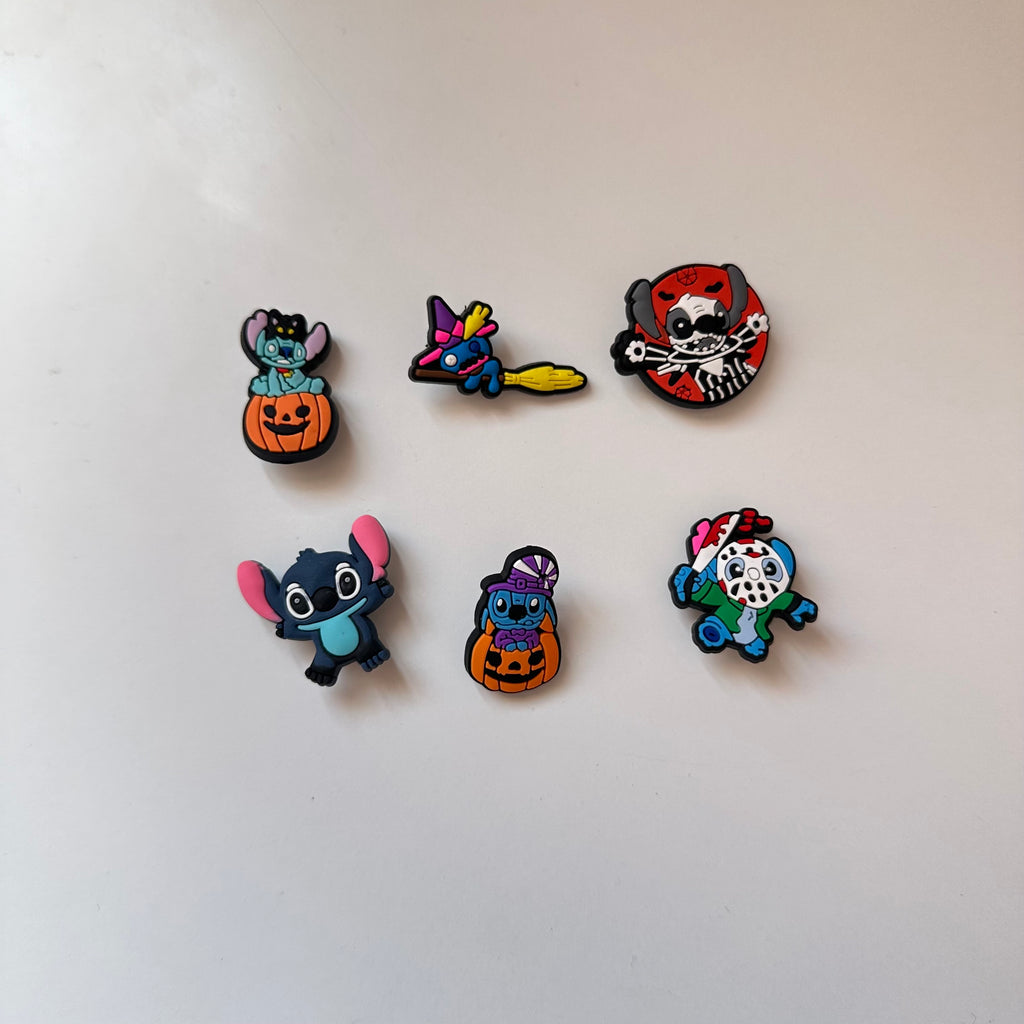 Crocs pins