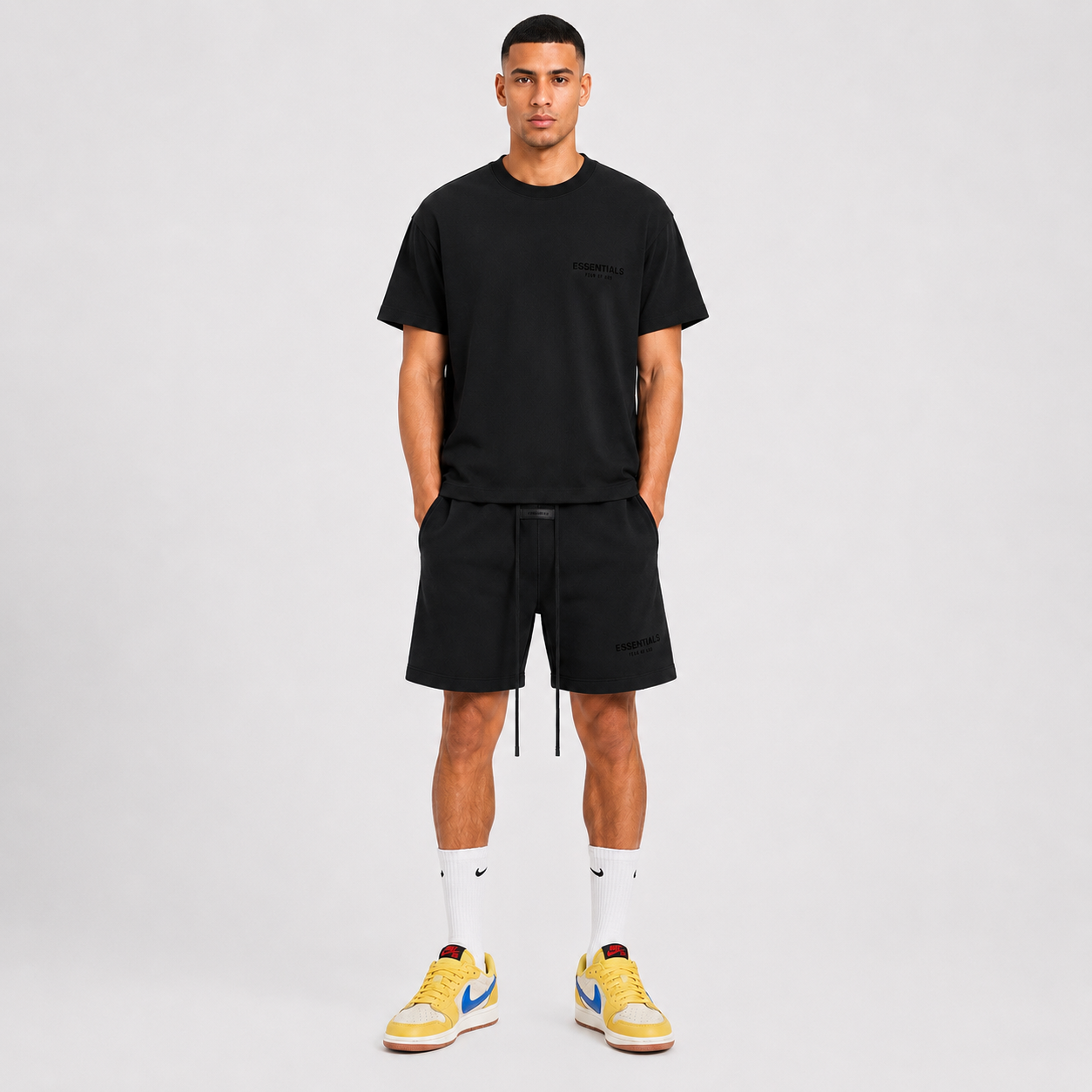 Black Essential Set