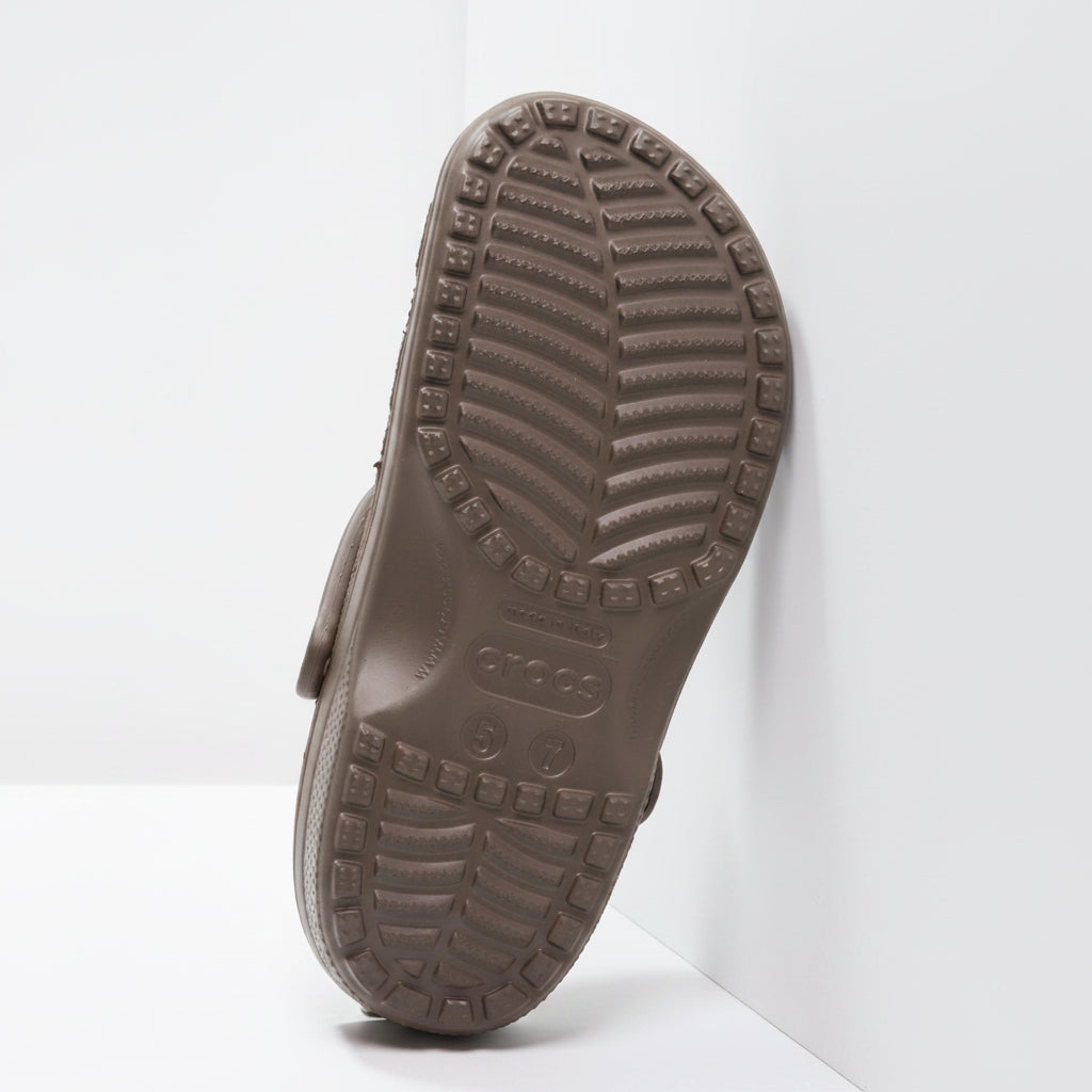 Crocs Classic Clog Chocolate (Men's)