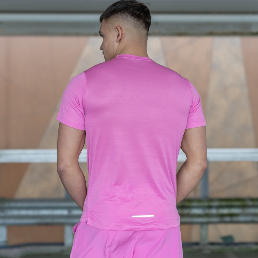 NIKE MILER T-SHIRT & NIKE CHALLENGER 7" SHORTS SET PLAYFUL PINK