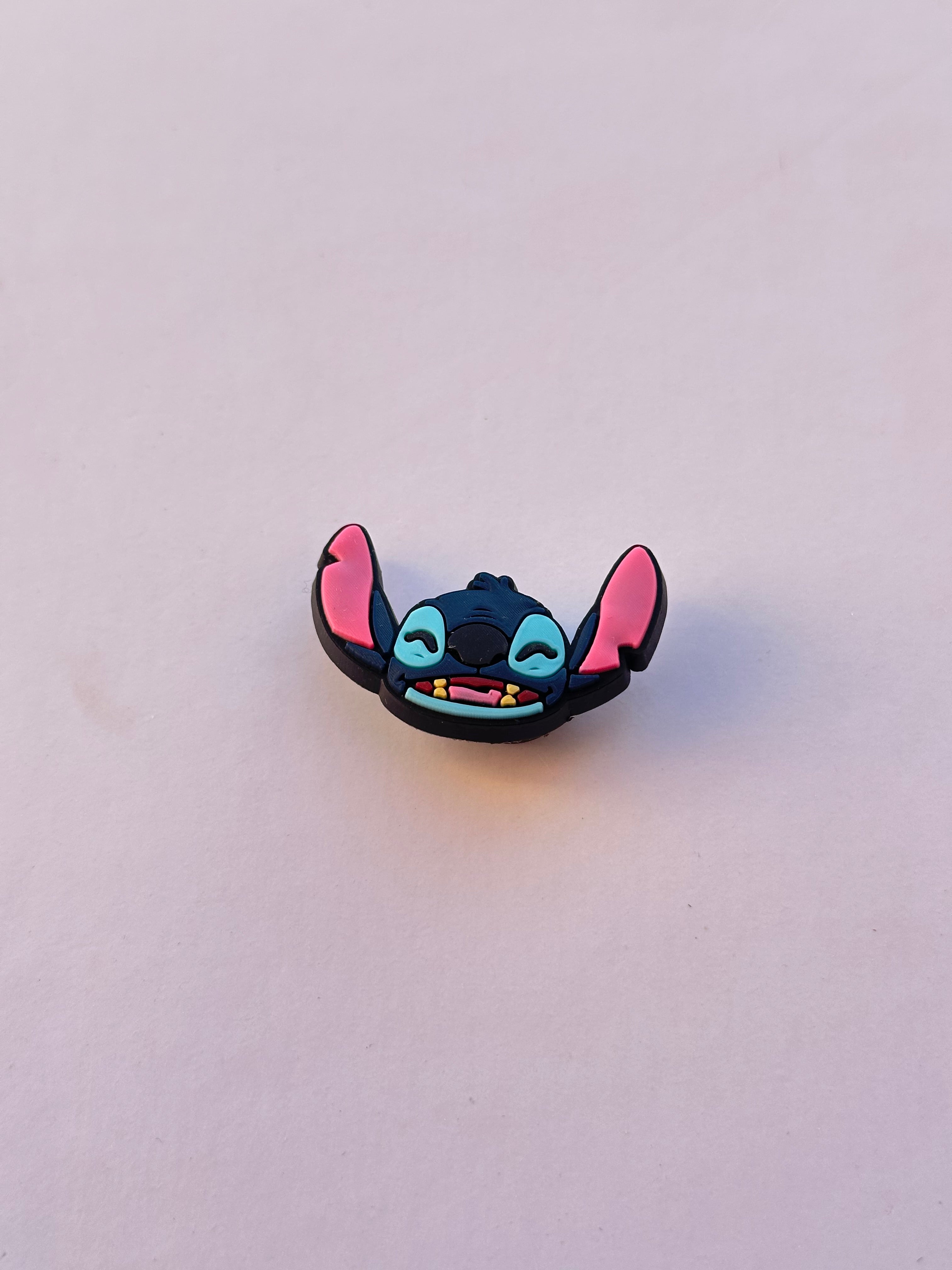 Pins Stitch