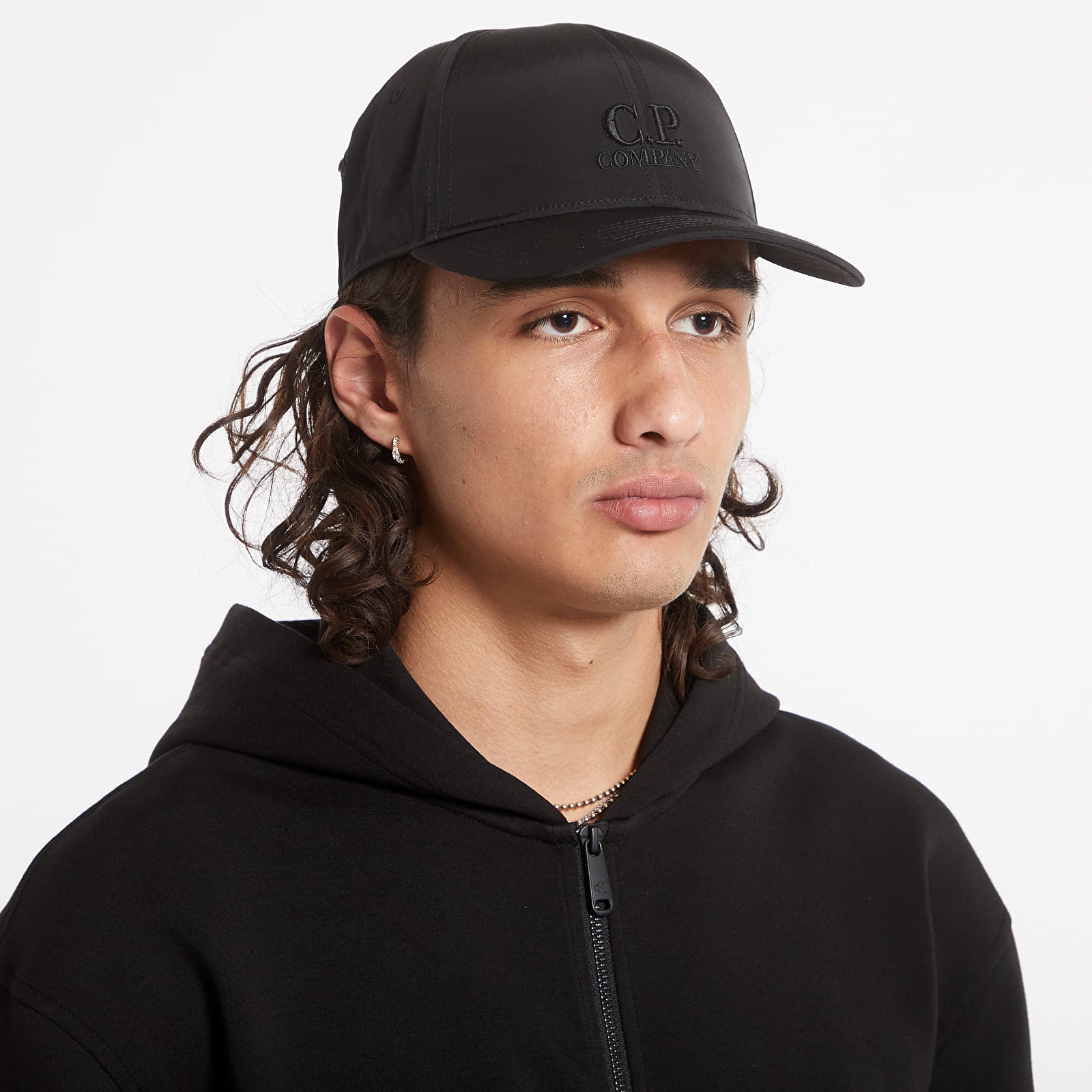 CP COMPANY GOGGLES HAT