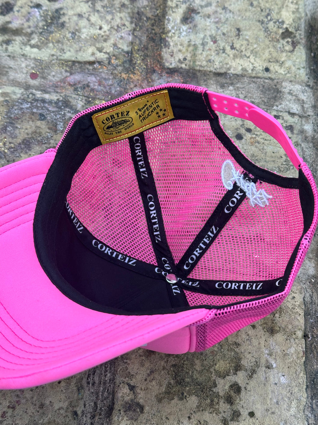Corteiz Alcatraz Trucker Hat